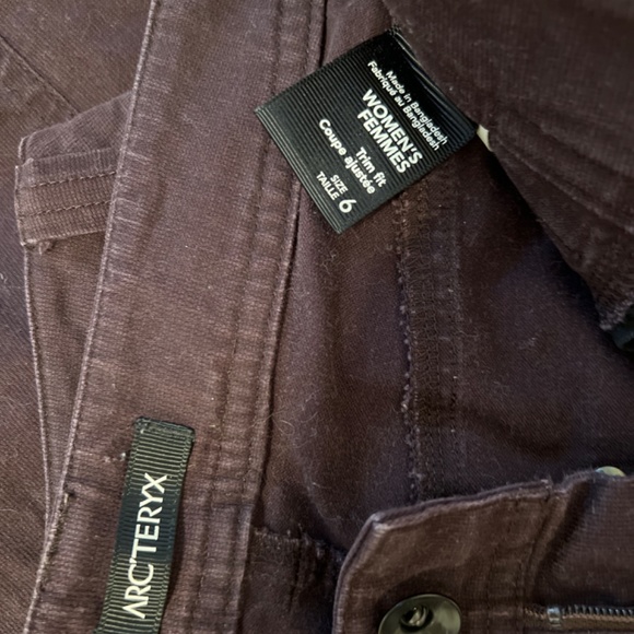 Women’s Arcteryx Murrin pant in dark purple - Picture 3 of 3